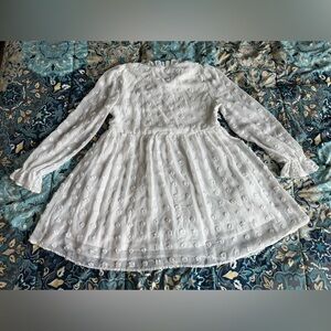 Women’s sm/med flowery white babydoll long sleeve flowy tunic Bow Tie Back Dress